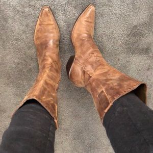 BCBG Cowgirl boots